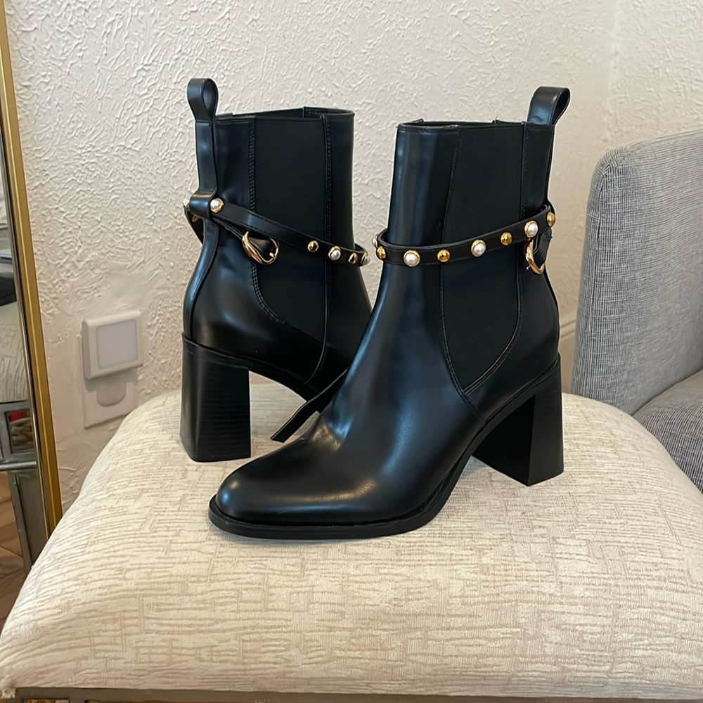 Black Heeled Boots With Pearl & Gold Details